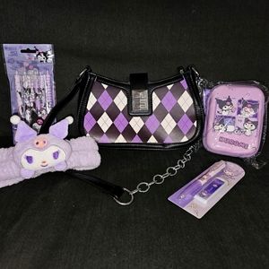 Small purse with Sanrio Hello Kitty Family Kuromi Accessories